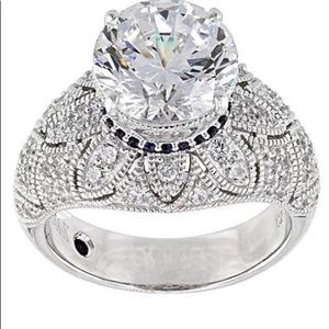 Vanna K Bella Luce Ring. Like New!